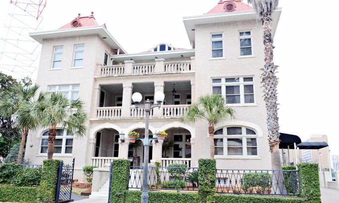 Downtown San Antonio Hotel | Hotel Havana