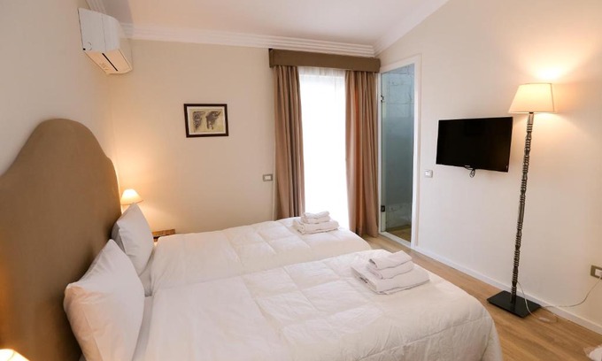 Blloku Hotel | Hotel Hermes Tirana
