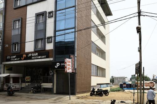 Narasapura Bed & Breakfast | Hotel JP Grand
