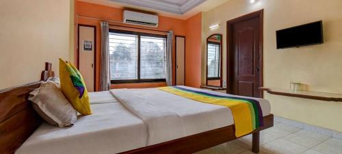 Daulatabad Hotel | Hotel Kala laxmi lodging