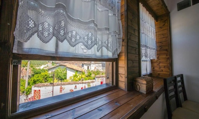 Berat Hotel | Hotel Kalaja