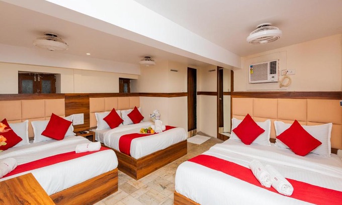 Dongri Hotel | Hotel KGN Near CST Railway Station Mumbai and Haj House Mumbai Near Crawford Market Mumbai
