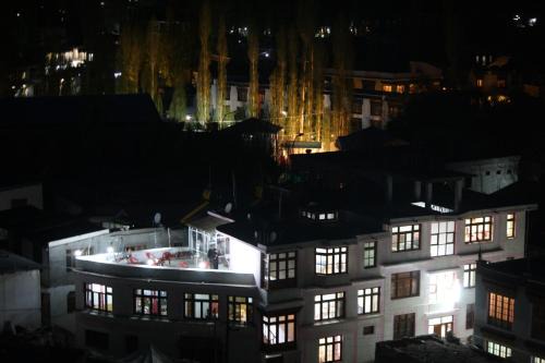 Leh Hotel | Hotel Khan Manzil
