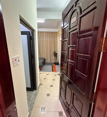 Deoghar Hotel | Hotel Krishna Palace, Vrindavan - Lavish & Luxury rooms with parking near prem mandir