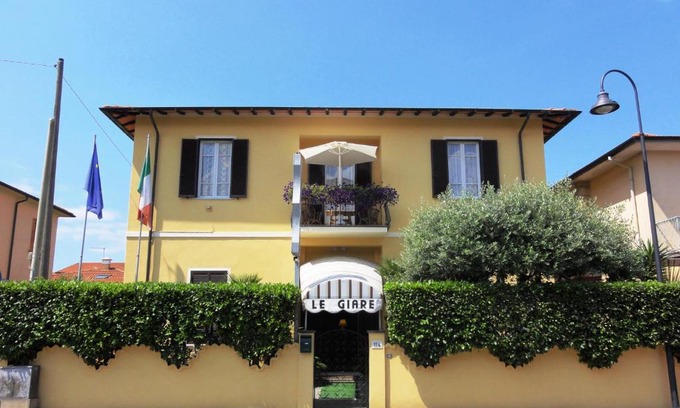 Marina di Pietrasanta Hotel | Hotel Le Giare
