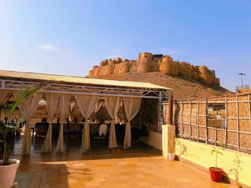 Amar Sagar Pol Hotel | Hotel Lemonade Jaisalmer