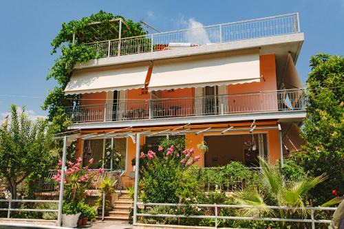 Kamena Vourla Hotel | Hotel Loula Rooms and Apartments