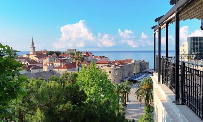 Budva Hotel | Hotel Majestic