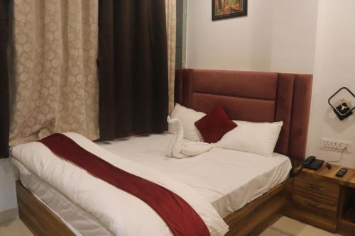Varanasi Hotel | Hotel Maurya Inn Pandeypur Varanasi