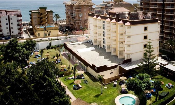 Torreblanca Hotel | Hotel Monarque Cendrillón