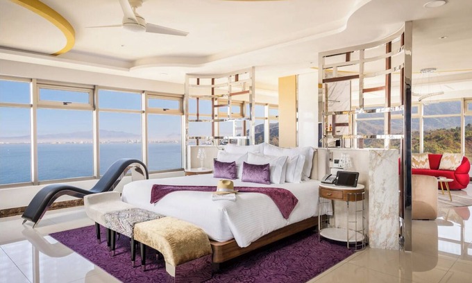 South Shore Hotel Area Resort | HOTEL MOUSAI PENTHOUSE - Puerto Vallarta CHRISTMAS HOLIDAY 12/27-1/3