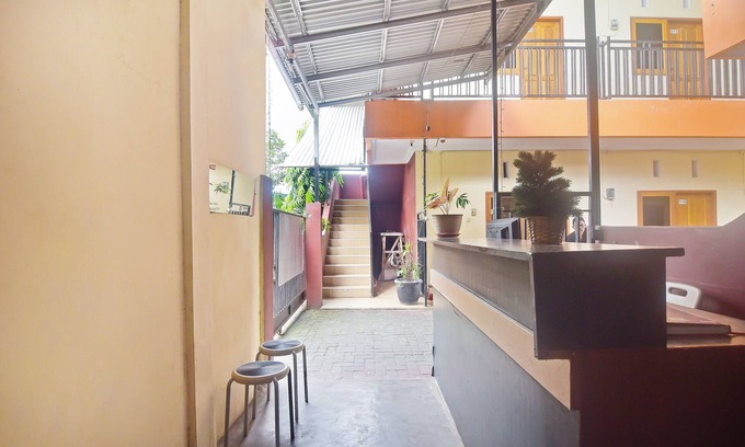Manado Hotel | Hotel O A2b Guesthouse