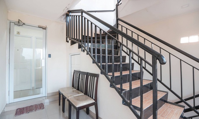 Pagedangan Hotel | Hotel O Alfa Guest House