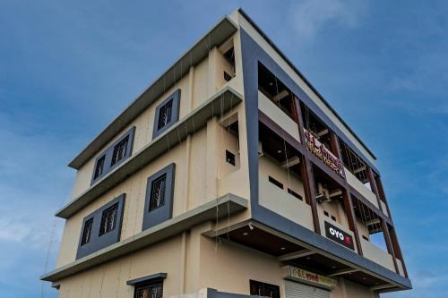 Kamthi Hotel | Hotel O G L