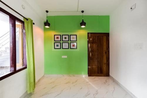 Bhubaneshwar House | Hotel O Khan Basera