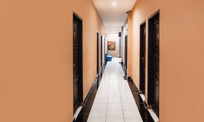 Pasar Manggis Hotel | Hotel O Makassar near Mall Panakukkang formerly Sayang Home Stay