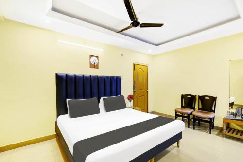 Tirupati Hotel | Hotel O Padmavathi Puram Near Railway Station