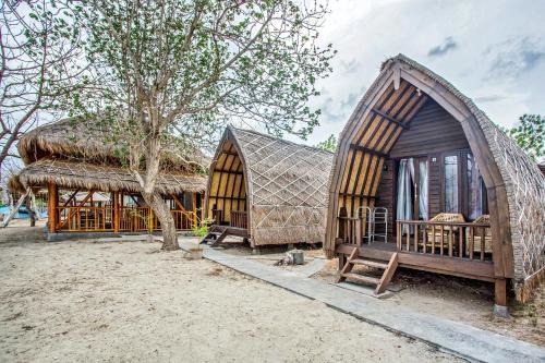 Jerowaru Hotel | Hotel O Telone Bungalow