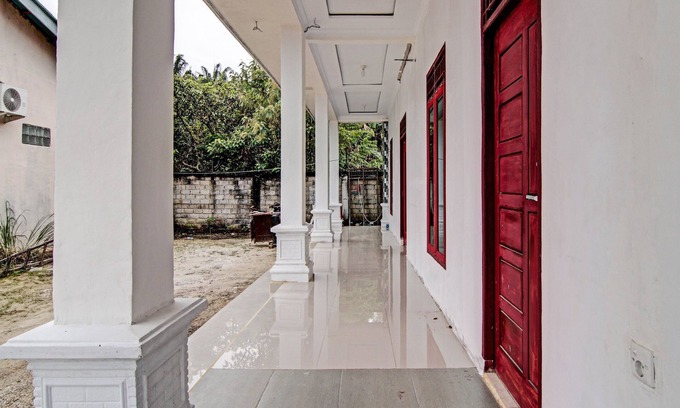 Kampar Hotel | Hotel O Wisma Cendana Syariah Near PASAR FLAMBOYAN