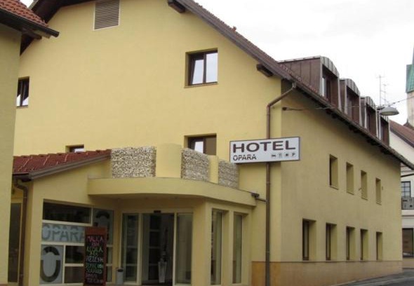 Trebnje Hotel | Hotel Opara