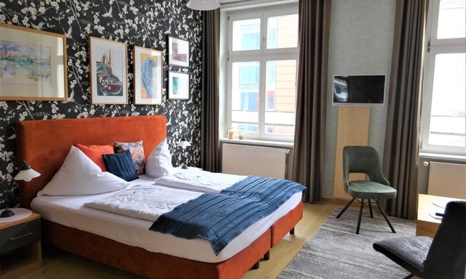 Old Town Hotel | Hotel Pension Zur Fährbrücke