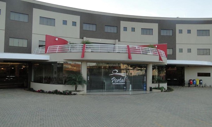 Carlopolis Hotel | Hotel Portal