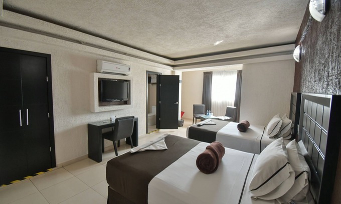 Downtown Guadalajara Hotel | Hotel Portonovo Plaza Centro