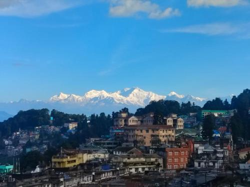Darjeeling Hotel | HOTEL PURNI DARJEELING