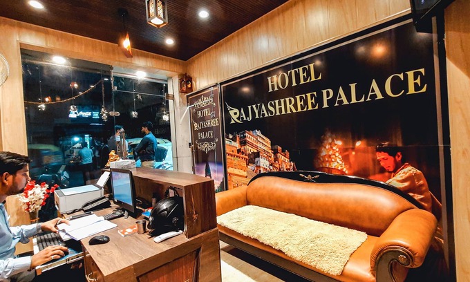 Varanasi Hotel | Hotel Rajyashree Palace