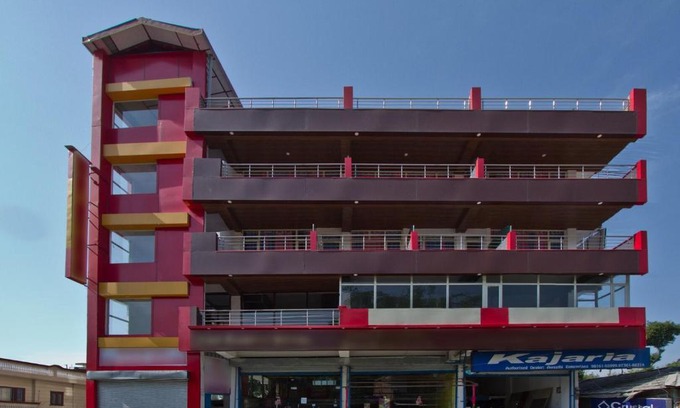 Fatehpur Hotel | Hotel Red Carpet