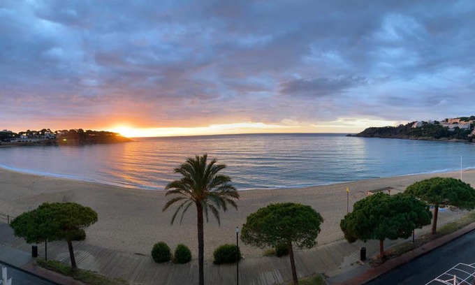 Sant Feliu de Guixols Hotel | Hotel Restaurant Sant Pol