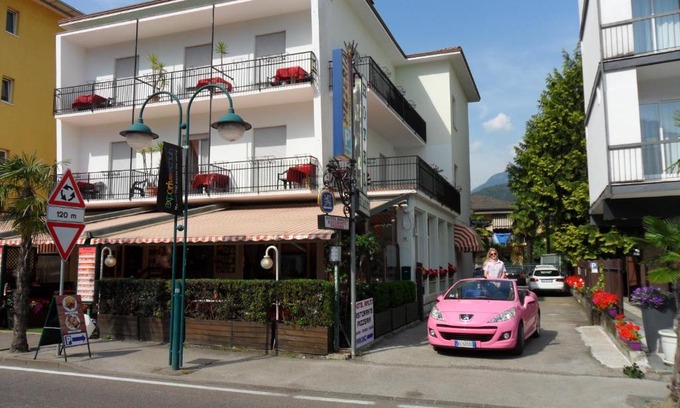Riva del Garda Hotel | Hotel Rialto