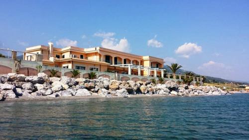 Gizzeria Hotel | Hotel Ristorante La Lampara