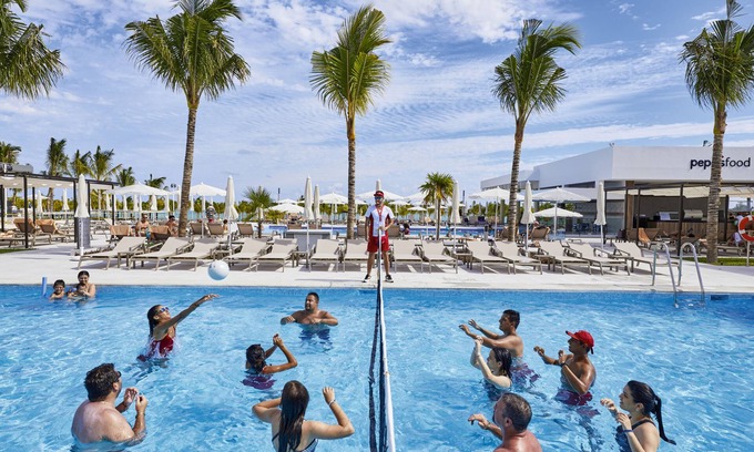 Costa Mujeres Resort | Hotel Riu Palace Costa Mujeres - All Inclusive
