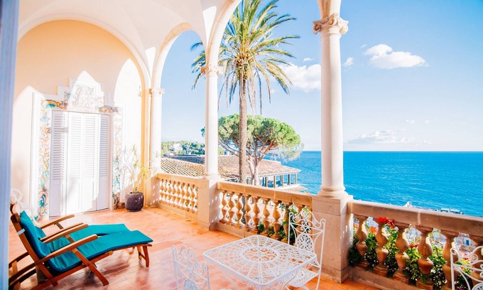 Lloret Town Center Hotel | Hotel Roger de Flor Seleqtta