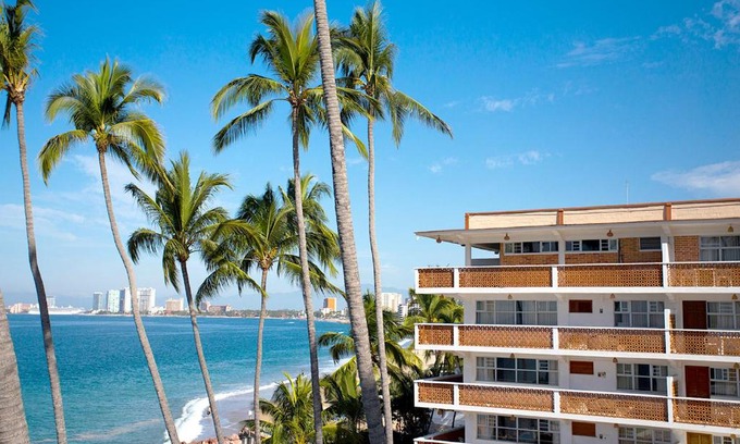 Downtown Puerto Vallarta Hotel | Hotel Rosita