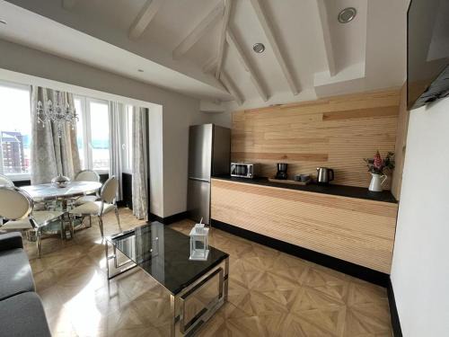 Santander Hotel | Hotel Royal Suite Santander