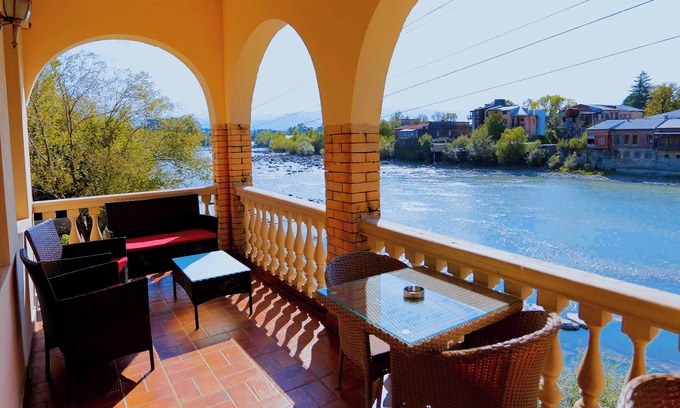 Kutaisi Hotel | hotel sanapiro