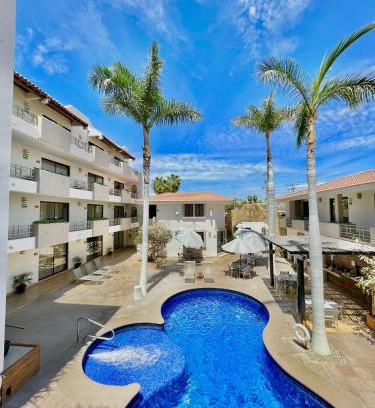 Downtown Cabo San Lucas Hotel | Hotel Santa Fe Los Cabos by Villa Group