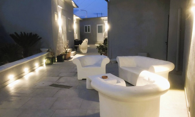 Naples Hotel | HOTEL SERENA