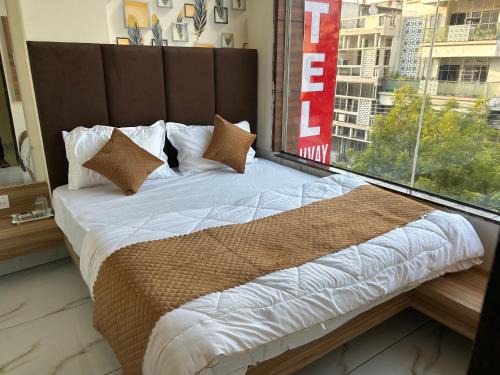 Rau Hotel | Hotel Shivay