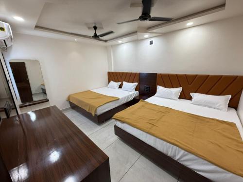 Dwarka Hotel | HOTEL SHREE GANESH DWARKa