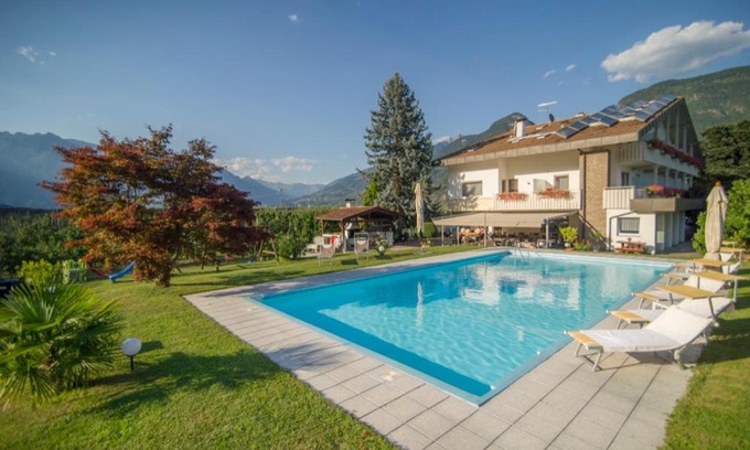 Lana Bed & Breakfast | Hotel Sonnenhof