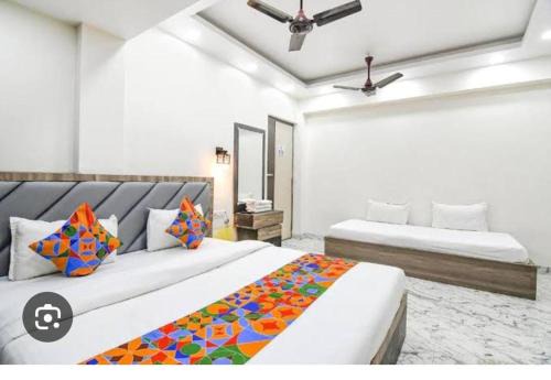 Kolkata House | hotel Sr royale