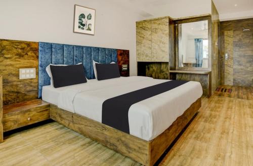 Vrindavan House | Hotel Super house