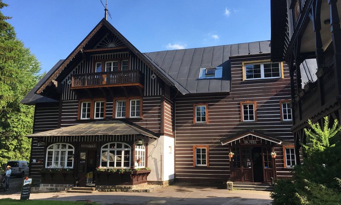 Spindleruv Mlyn Hotel | Hotel Tři růže