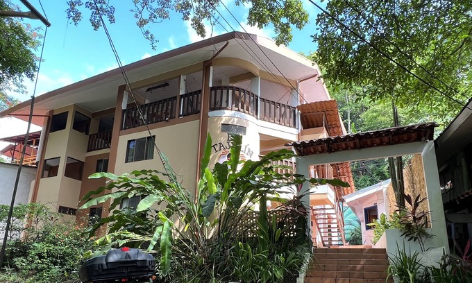Montezuma Hotel | Hotel Tajalin
