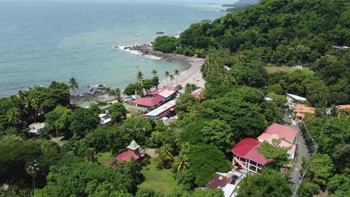 Montezuma Hotel | Hotel Tajalin - Montezuma Beach