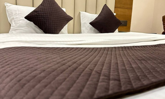 Musafirkhana Hotel | Hotel The Vijay Paradise