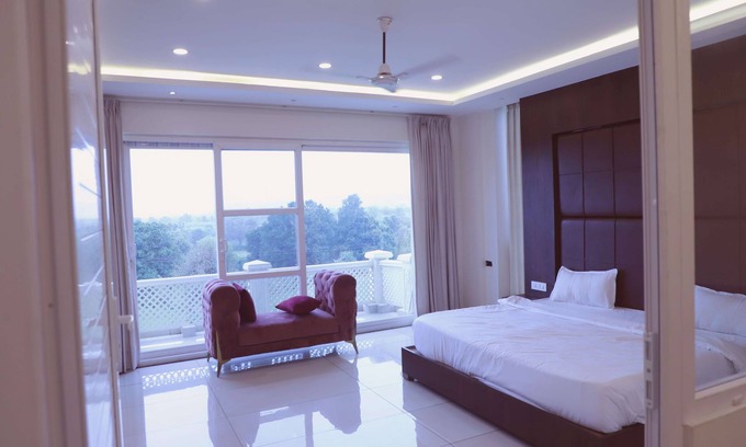Dasua Hotel | Hotel Veera